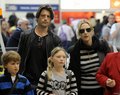 Kate Winslet at London Gatwick airport 20.08.2011 - kate-winslet photo