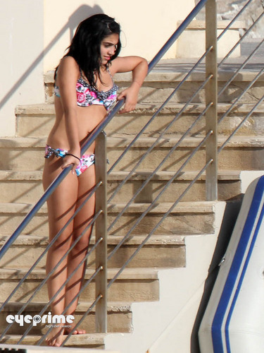 Lourdes Leon in a Bikini on the Beach in Nice, France, Aug 28