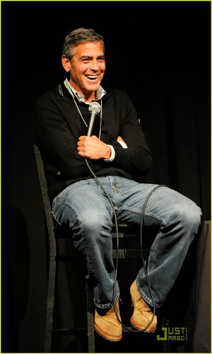  George Clooney Discusses 'Descendants' in Telluride