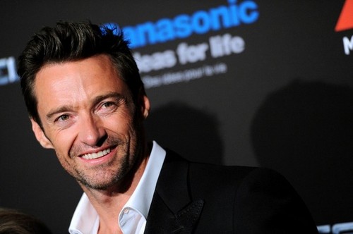  Hugh Jackman Attends the 'Real Steel' Premiere