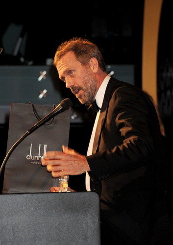  Hugh Laurie-GQ Men Of The năm Awards-London-06.09.2011