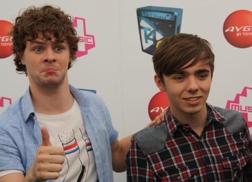 Jaythan At T4 Music!! (I Will ALWAYS Support TW No Matter What :) 100% Real ♥ 