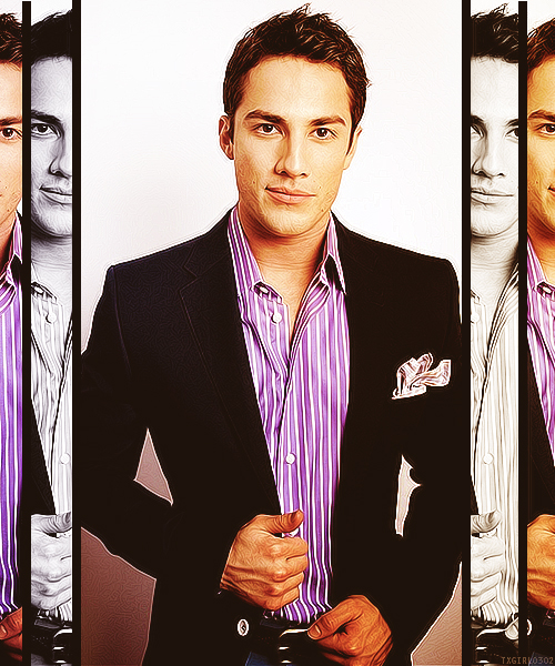 Michael Trevino - Picture Colection