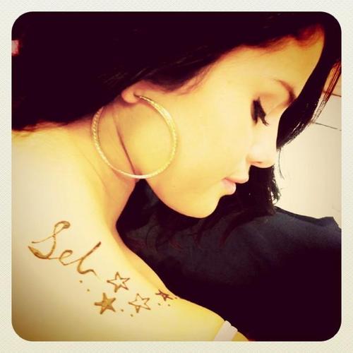  Selena - New private pic ♥