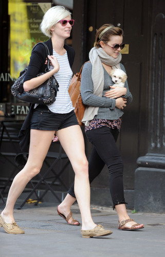 September 5 - Walking with her Friend in London