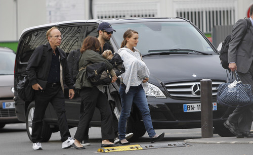  Travelling with family in Paris, France (September 8th 2011)