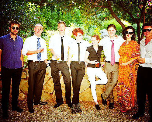  *NEW PICS* of Rob and Kristen at a wedding :)))
