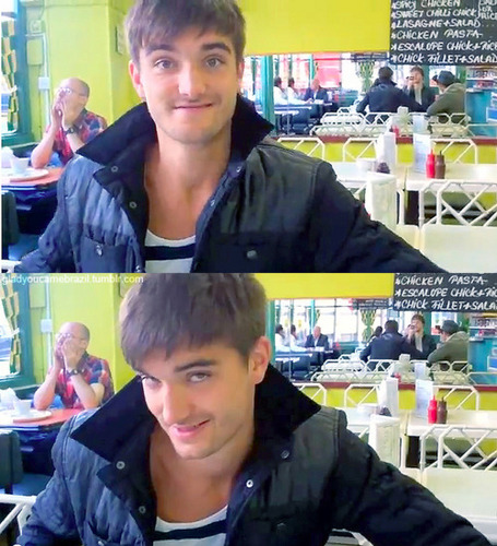  Tom Parker (Sizzling Hot) He's Reali Fit! (I Cinta EVERYFING Bout Him!) 100% Real :) ♥