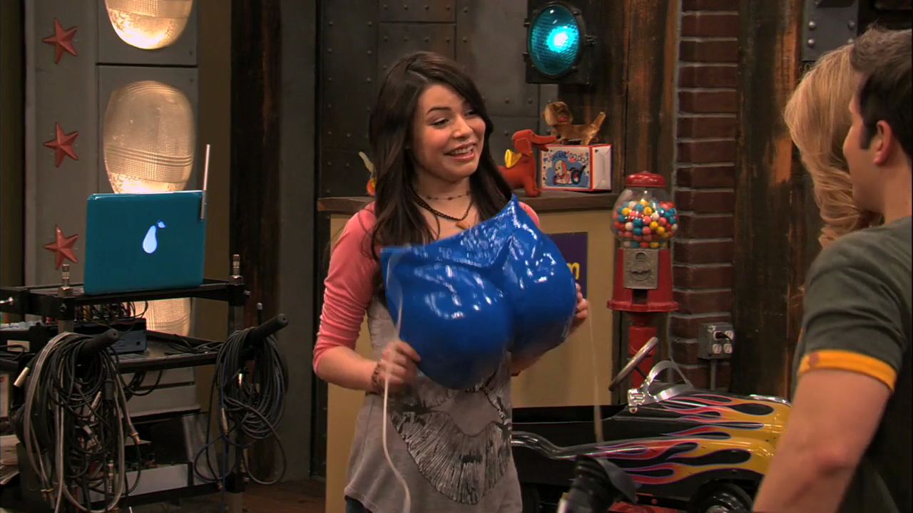 Icarly toilet paper