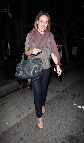  Haylie - Leaving Cafe Was in Hollywood - March 14, 2011