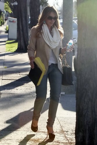  Haylie - Out in Beverly Hills - February 11, 2011