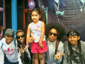 MB with their Little Fan!! So Cute! :D - mindless-behavior photo