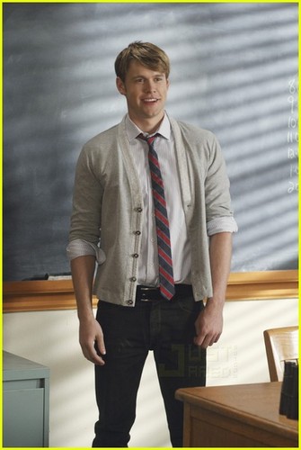 Chord Overstreet: 'The Middle' Guest Appearance!