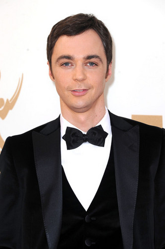  Jim Parsons Arriving @ the 2011 Emmy Awards