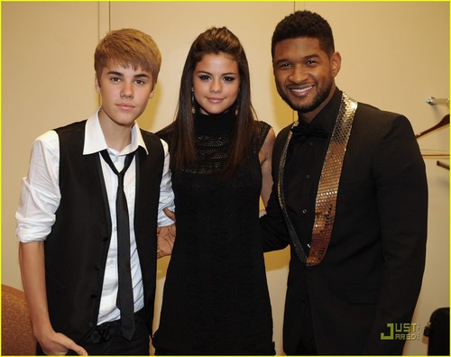  Selena Gomez & Justin Bieber: Georgia موسیقی Hall of Fame Awards