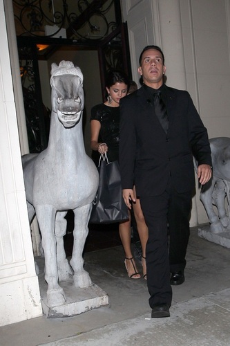  Selena - Leaving Mastros Steakhouse In Beverly Hills - September 15, 2011