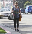 Hilary - With Haylie out and about in Toluca Lake - September 23, 2011 - hilary-duff photo