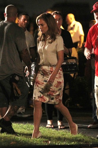  Jennifer - Parker.. Film set - Filming in Miami - September 22, 2011 - Night