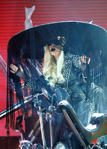  Lady Gaga performing @ iHeartRadio Музыка Festival