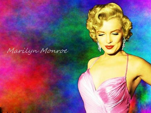  Marilyn