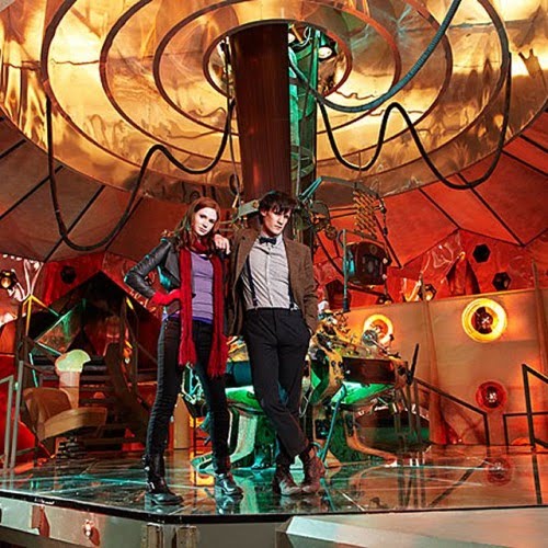 Matt and Karen Doctor Who Wallpaper - Karen Gillan and Matt Smith Photo  (25538010) - Fanpop
