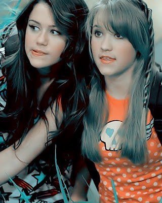 Miley And Emily.... ♥