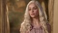 daenerys-targaryen - 1x01 "Winter Is Coming" screencap