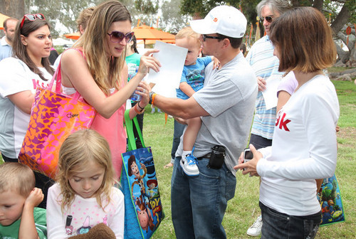  Kodak At 21st Annual A Time for Heroes Celebrity Picnic