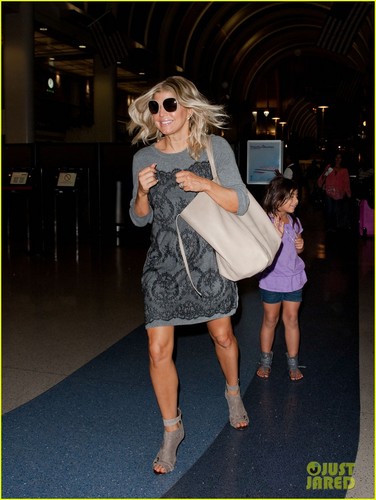 Fergie Takes Flight at LAX Airport