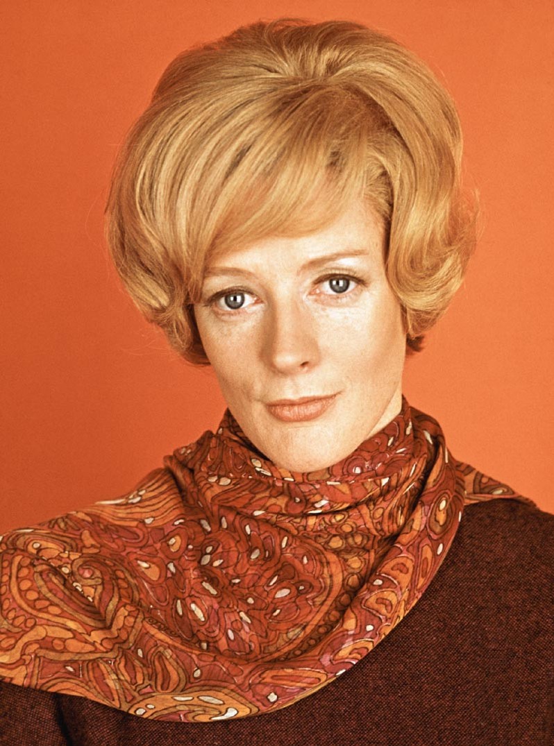 Maggie Smith - Images Gallery