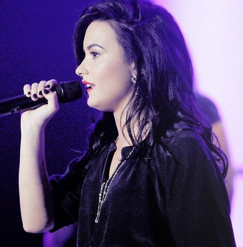  Demi Lovato♥