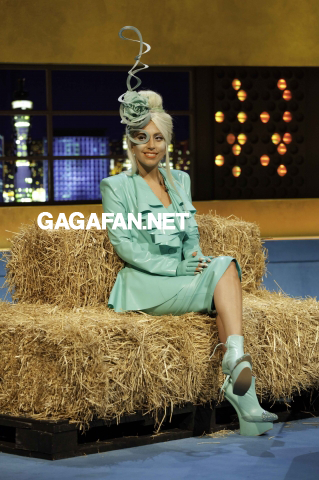  Lady Gaga @ Jonathan Ross toon Oct 8