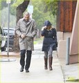 Reese Witherspoon & Jim Toth Get Caught in the Rain - reese-witherspoon photo