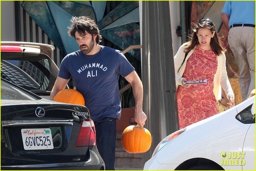  Ben Affleck & Jennifer Garner: pumpkin, boga Picking with the Girls!