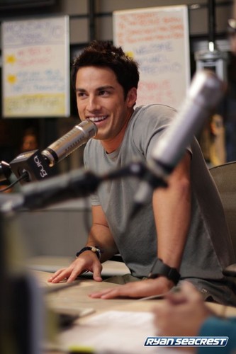 Michael Trevino - Interview with Ryan Seacrest