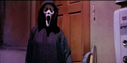  Scream (1996) - garagem Door Scene