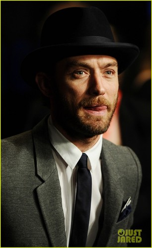  Jude Law: '360' Premiere at BFI ロンドン Film Festival!