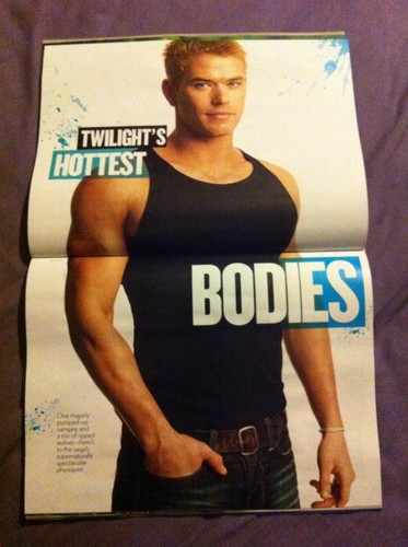  New scans of Kellan in Men's Health and People Magazine!