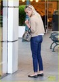 Reese Witherspoon Runs Errands with Deacon - reese-witherspoon photo