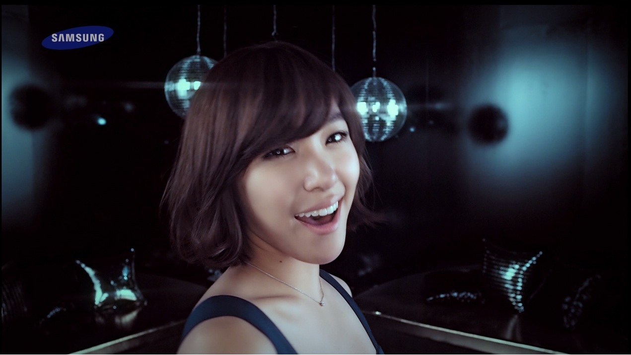 Tiffany in Genie ( Korean version ) MV - ティファニー（少女時代 