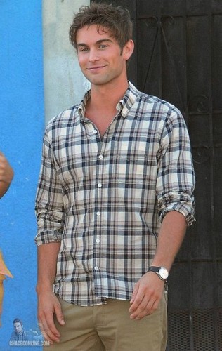 Chace - Gossip Girl - Behind the Scenes, Venice, CA - August 04, 2011  
