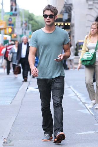 Chace - Walking down Sixth Avenue - September 08, 2011