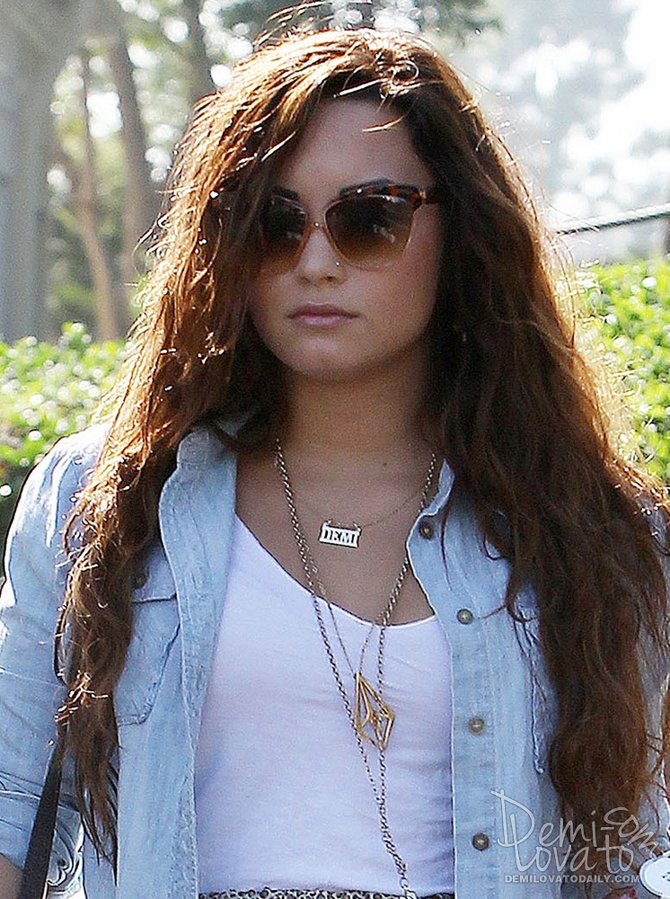 Demi Leaves the BCBG Max Azria boutique in Beverly Hills CA October 17