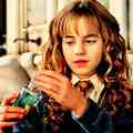 Hermione Making Pollyjucie - hermione-granger photo