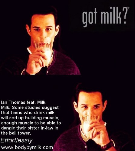  Ian x 牛奶