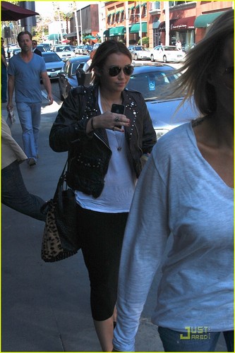  Miley Cyrus ~ Visiting The Doctor In Beverly Hills, Calif.(October 17th)