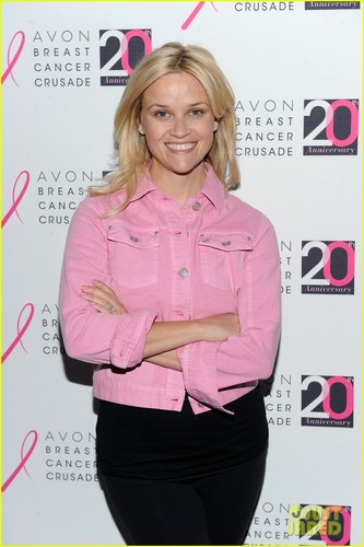 Reese Witherspoon Participates in Avon Walk For Breast Cancer