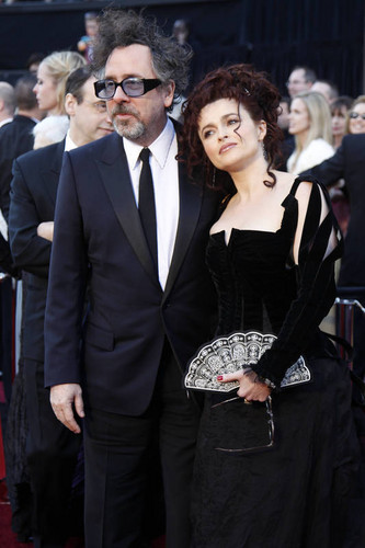  Her favourite director, Tim aparejo, burton and her favourite actress, Helena Bonham Carter