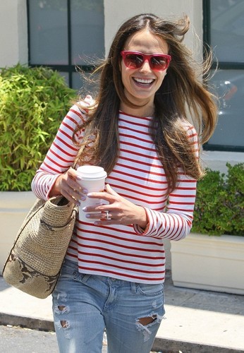 Jordana - Leaving a hair salon in Los Angeles, CA, jun 21. 2011