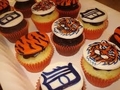 KATY TIGERS CUPCAKE - cupcakes photo